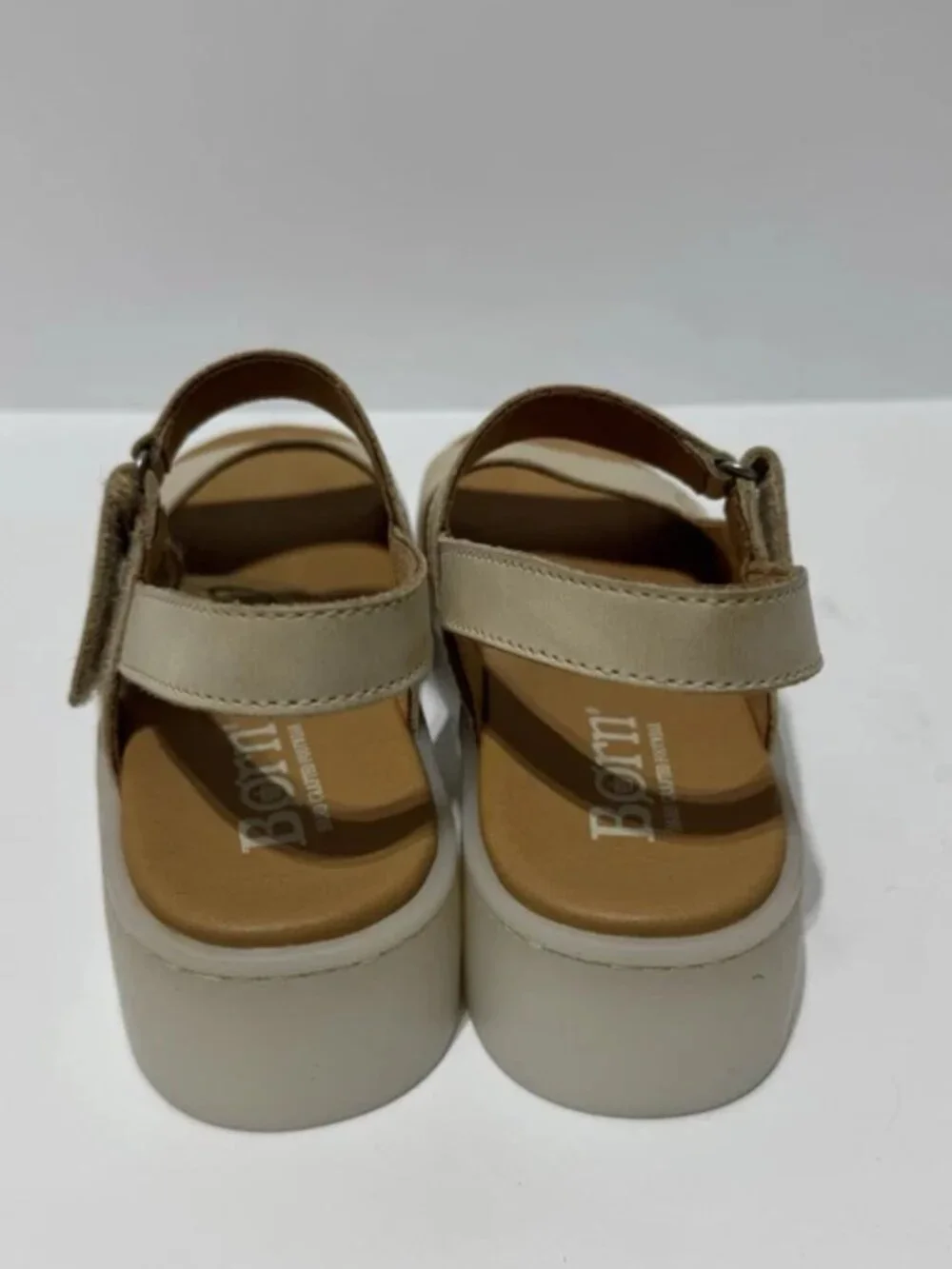 Born Womens Kit Sandals Natural Size 8 M